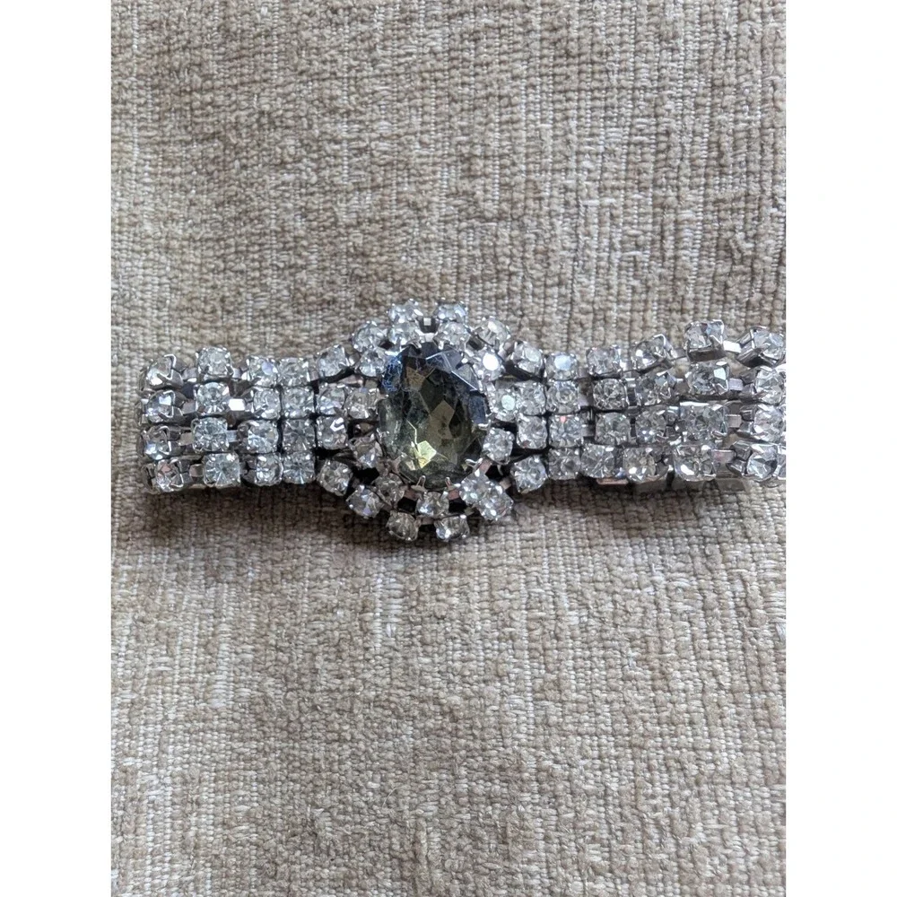 Vintage 5 Strand Bracelet With Smokey Green Center Stone - Picture 1 of 3